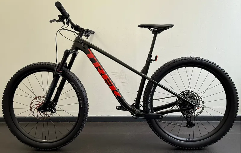 EX DEMO Trek Roscoe 8 Hardtail Mountain Bike Medium-Large 2024 in Black Olive-1