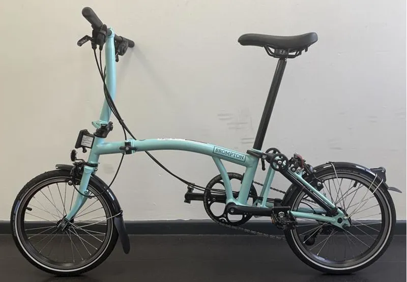 EX DEMO Brompton C Line 12-Speed Folding Bike Low 2025 in Turkish Green-1