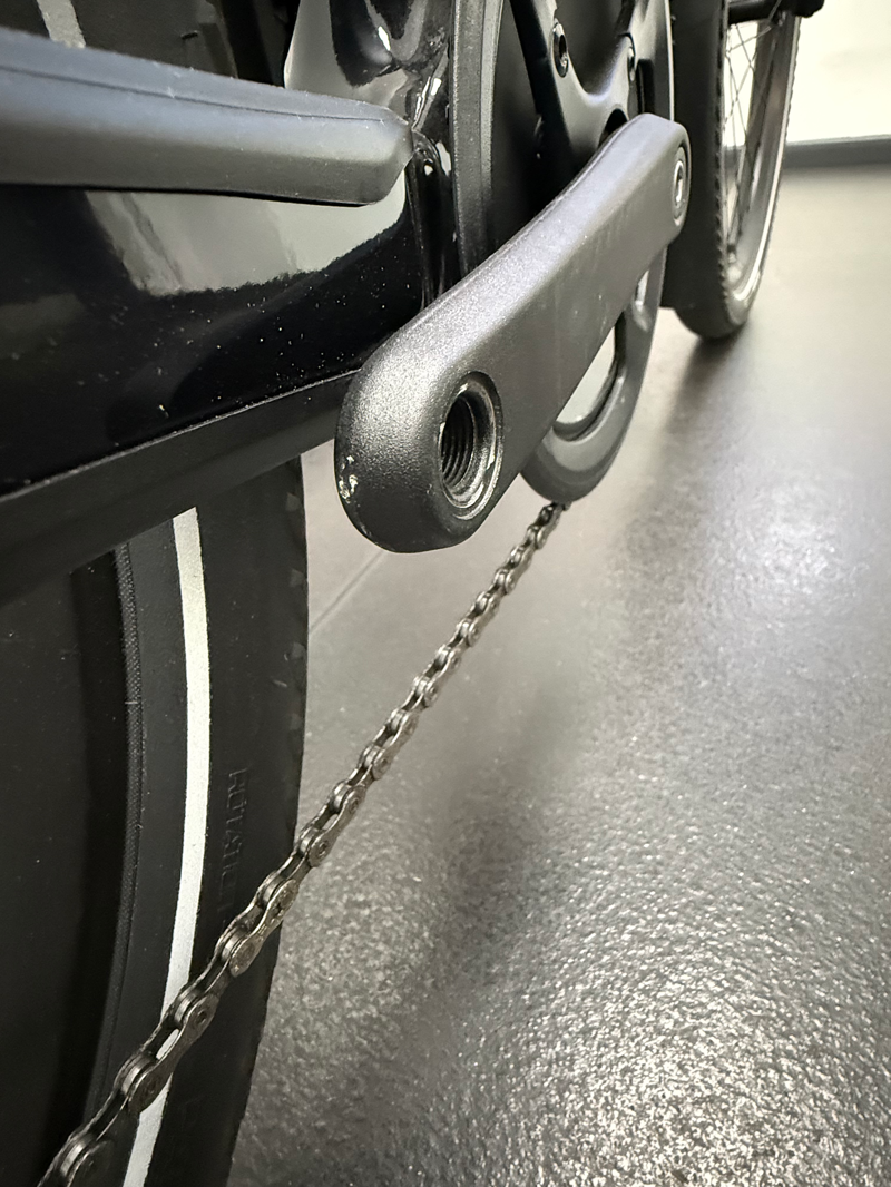 EX-DEMO Specialized Turbo Vado 4.0 Electric Hybrid Bikes Size Large 2025 in Cast Black/Silver-6