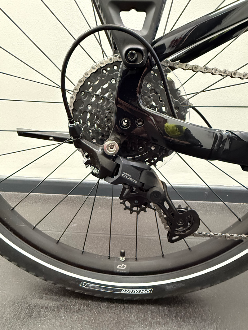 EX-DEMO Specialized Turbo Vado 4.0 Electric Hybrid Bikes Size Large 2025 in Cast Black/Silver-7