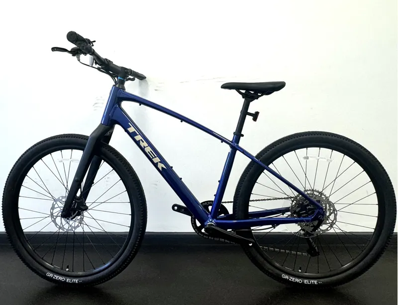 EX DISPLAY Trek Dual Sport 3 Gen 5 Hybrid Bike Medium 2023 in Hex Blue-2