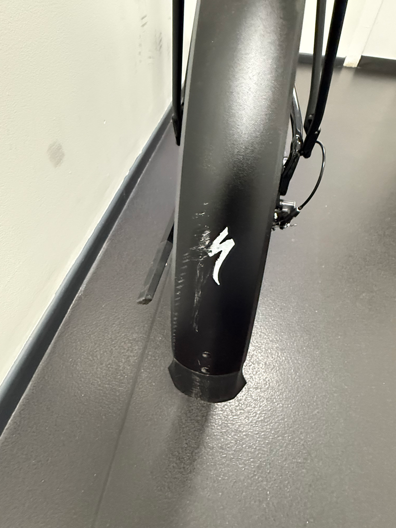 EX-DEMO Specialized Turbo Vado 4.0 Electric Hybrid Bikes Size Large 2025 in Cast Black/Silver-8