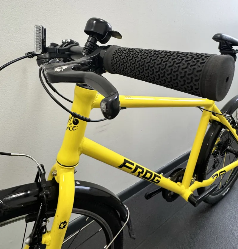 EX DEMOFrog Bikes 78 26 inch Wheel Kids Bike 2024 in Tour de France Yellow-4