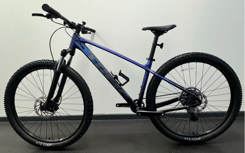 EX DISPLAY Trek Marlin 5 Gen 3 Medium Hardtail Mountain Bike 2024 in Purple Flip to Black Fade-2