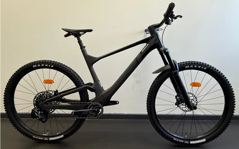 EX DEMO Scott Spark ST 910 X-Large Mountain Bike 2024 in Black