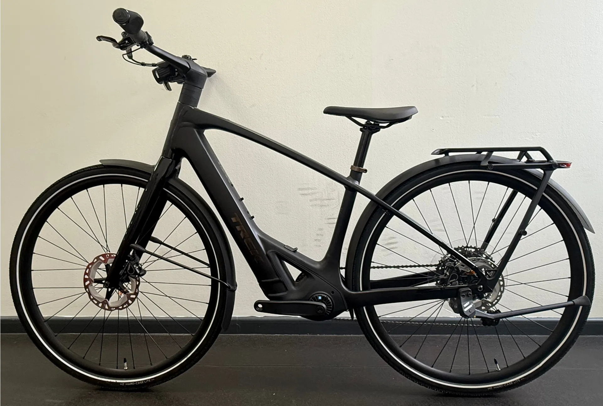 EX DISPLAY Trek FX+ 7 Electric Hybrid Bike Medium 2026 in Dark Star