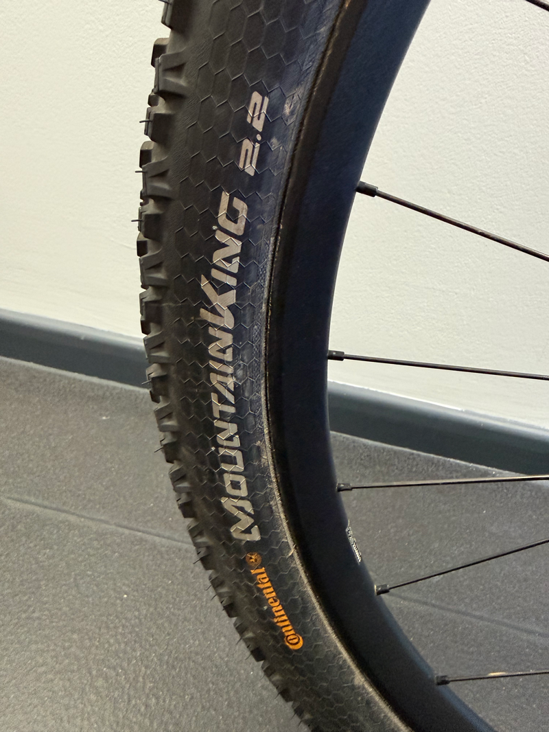 EX-DEMO Bold Linkin 135 Ultimate Full Suspension Mountain Bike Size Medium in White-4