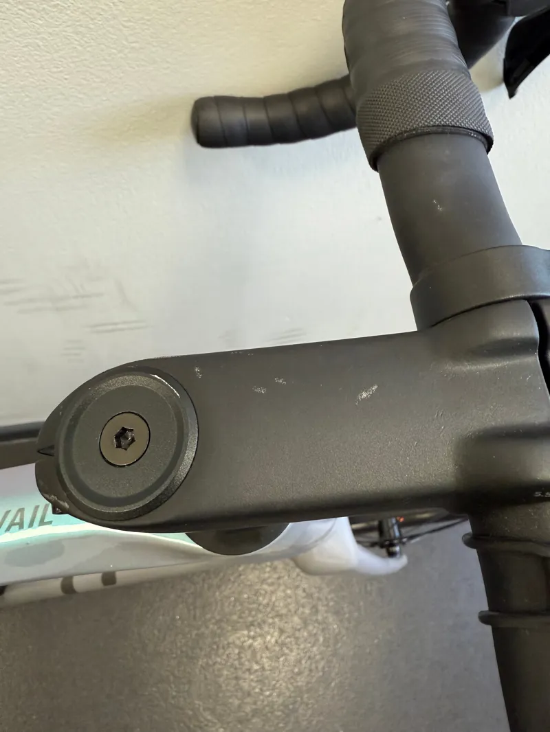 EX DISPLAY Liv Avail Advanced 2 Road Bike Medium 2025 in Prismatic Haze-3