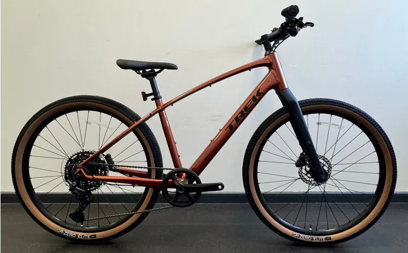 EX DISPLAY Trek Dual Sport 3 Gen 5 Medium Hybrid Bike in Pennyflake 