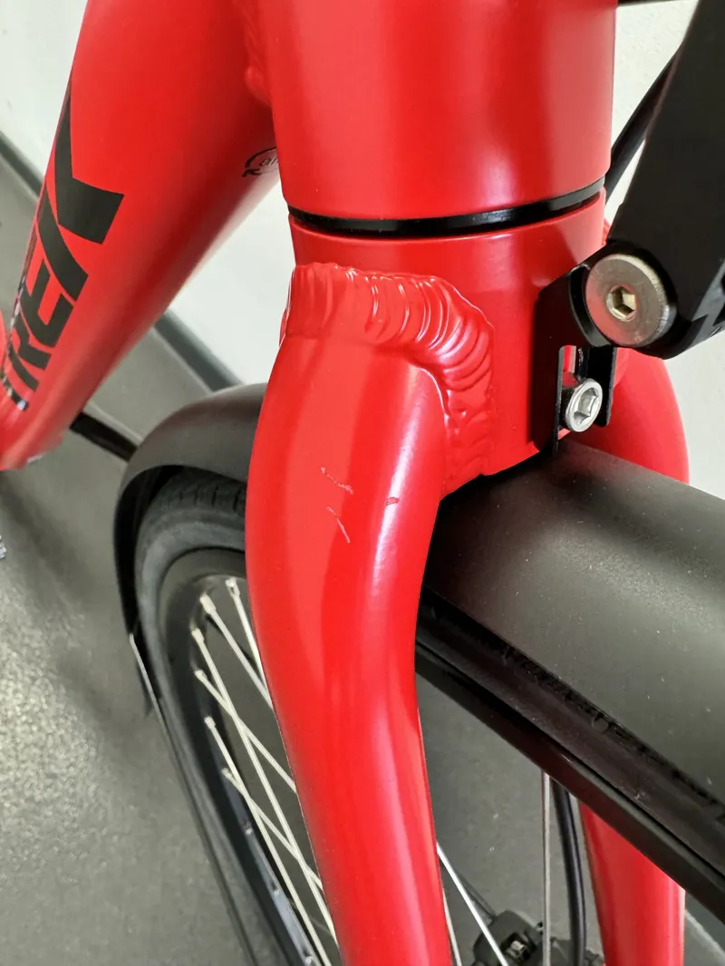 EX DISPLAY Trek FX 2 Disc Equipped Hybrid Bike Medium 2023 in Viper Red-2