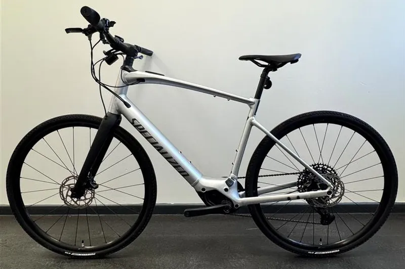 EX-DISPLAY Specialized Turbo Vado SL 5.0 Large Electric Hybrid Bike 2024 in Aluminum/Black-1