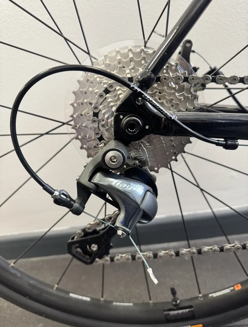 EX DEMO Liv Avail AR 2 Medium Women's Road Bike 2024 in Liquid Metal-2