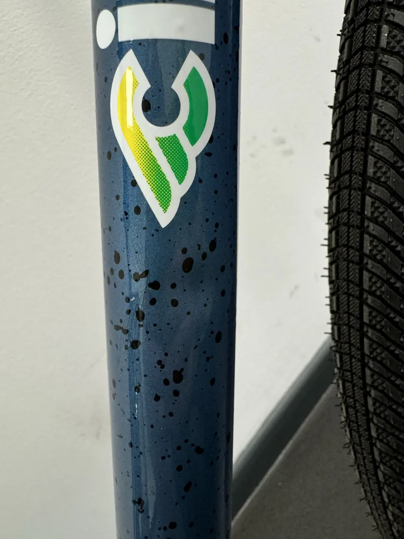 EX DISPLAY Cinelli Tutto Plus Flat Bar Single Speed Hybrid Bike Medium 2023 in Blue-2