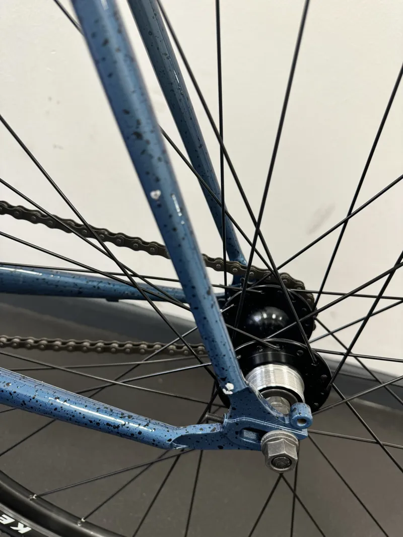 EX DISPLAY Cinelli Tutto Plus Flat Bar Single Speed Hybrid Bike Medium 2023 in Blue-3