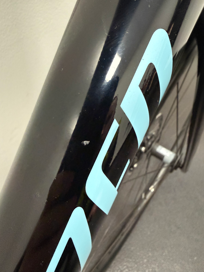 EX-DISPLAY Specialized Tarmac SL8 Expert Carbon Road Bike 49cm 2025 in Dark Navy/Blue Pearl-2