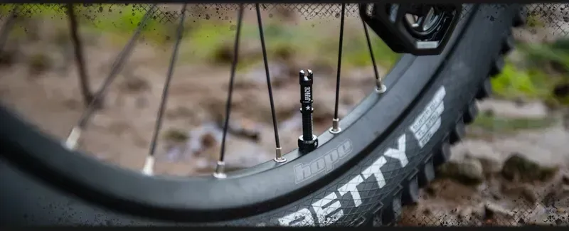 Juice Lubes Tubeless Setup Kit XC/Gravel/Urban 25mm Tape 48mm Valves-6