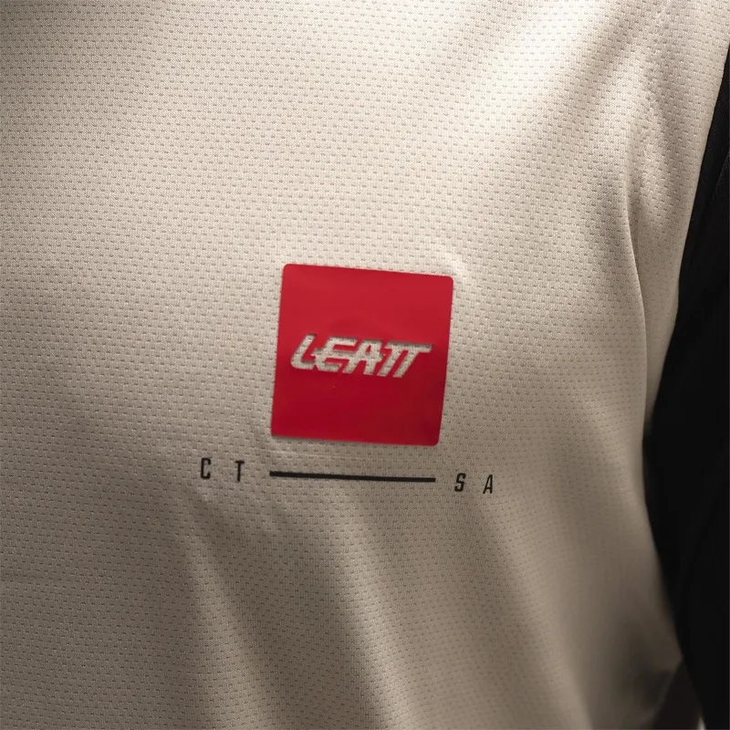Leatt Gravity 2.0 MTB Long Sleeve Jersey in White-3