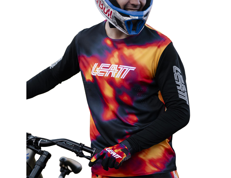 Leatt Gravity 8.0 MTB Long Sleeve Jersey in Heatmap Red-2