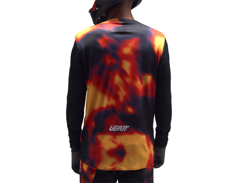 Leatt Gravity 8.0 MTB Long Sleeve Jersey in Heatmap Red-5