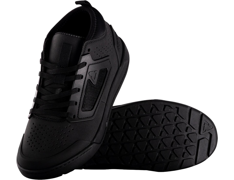 Leatt 3.0 Flat Shoes in Black-3