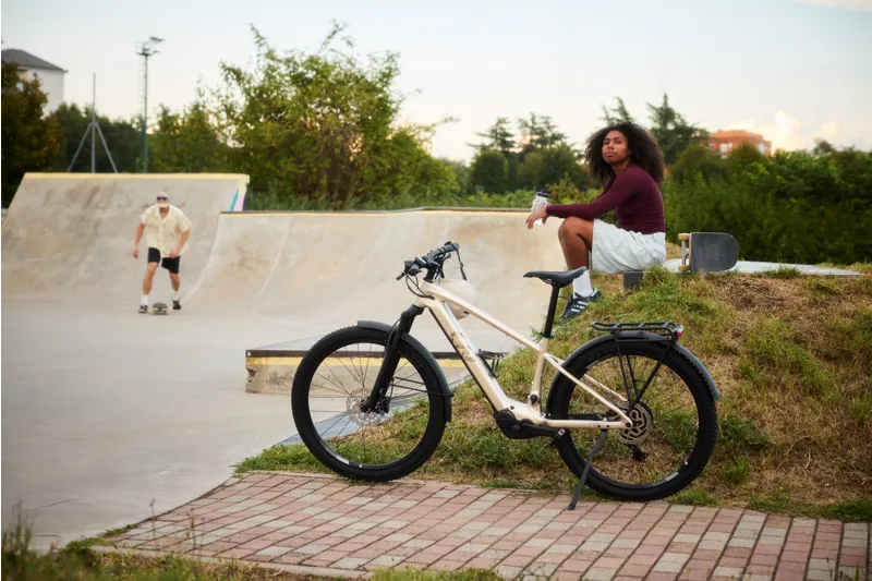 Liv Tempt E+ EX Electric Mountain Bike 2026 in Sandshell-10