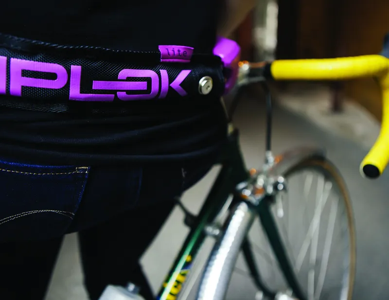 Hiplok Lite Wearable 75cm Chain Lock in Black/Pink-3