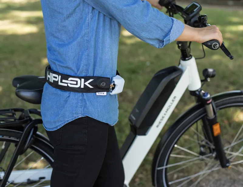 Hiplok Lite Wearable 75cm Chain Lock in Black/White-3