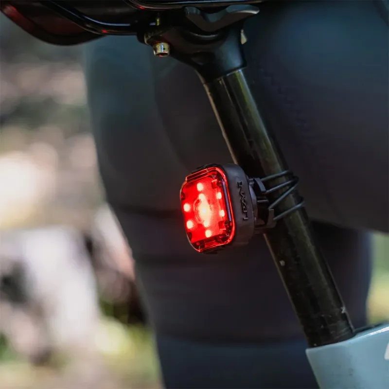 Lezyne Zecto2 Drive 200+ Rear Light in Black-6