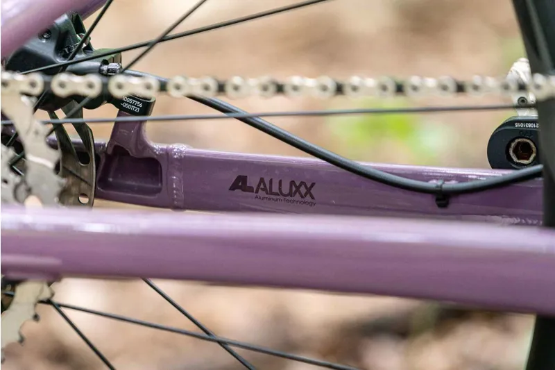 Liv Embolden 2 27.5in Mountain Bike 2023 in Purple Ash-3