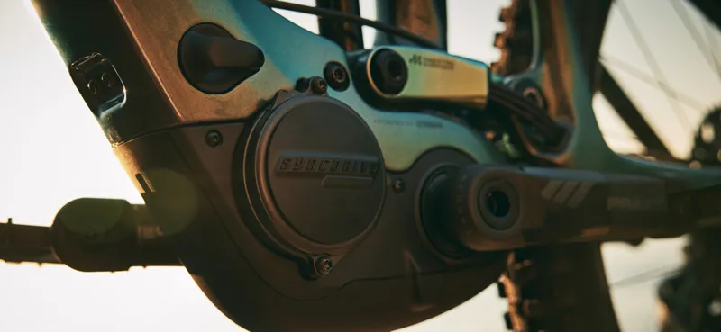 Liv Intrigue X Advanced E+ EL 1 Full Suspension Electric Mountain Bike 2024 in Airglow/Black-12