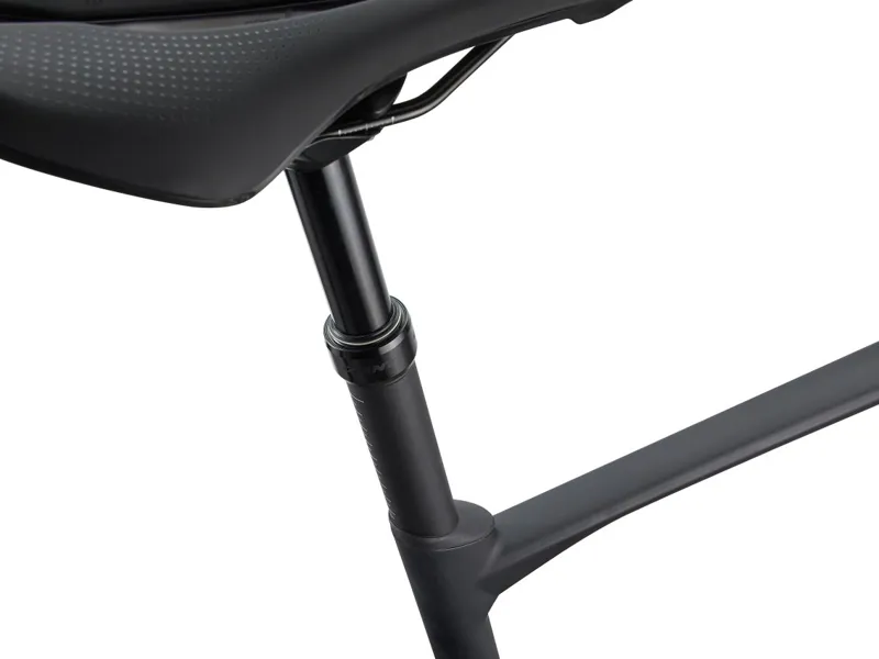 Giant Revolt 0 Gravel Bike 2023 in Black-4