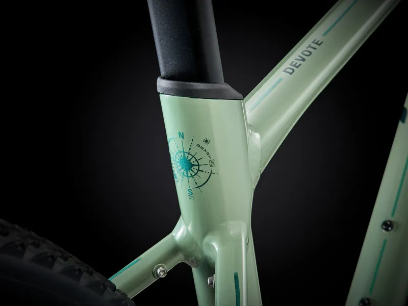 Liv Devote 2 Gravel Bike 2025 in Shale Green-10
