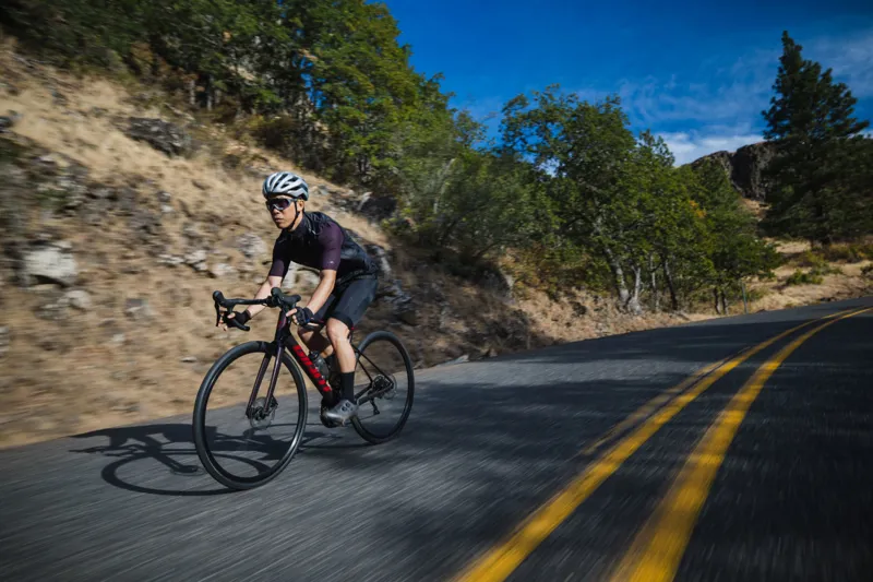 Giant Defy Advanced 2 Road Bike 2024 in Tiger Red-8
