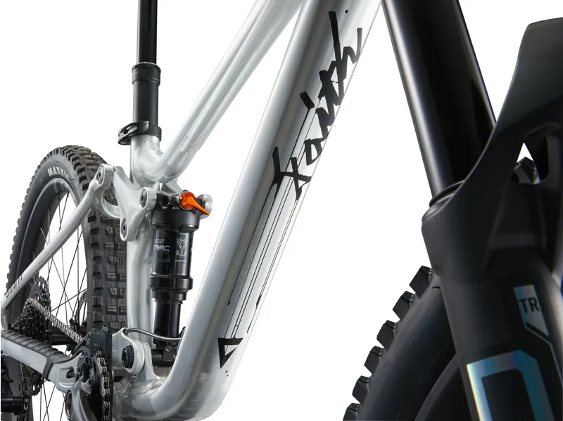 Giant Faith 24 Full Suspension Kids Mountain Bike 2026 in Raw Aluminium-9