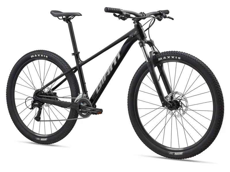 Giant Talon 3 Hardtail Mountain Bike 2026 in Panther-1