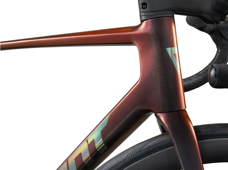 Giant TCR Advanced SL 0 AXS RED Road Bike 2025 in Gloss Black Lava/Iris-9