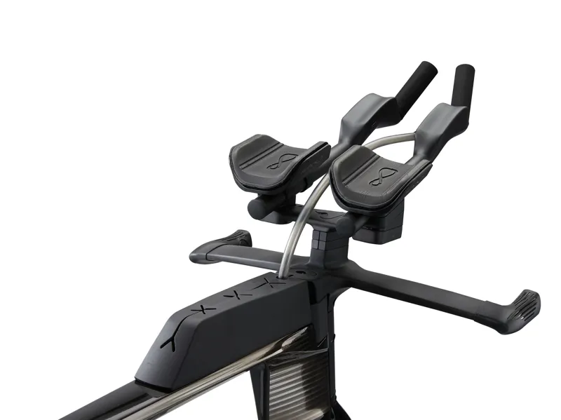 Giant Trinity Advanced SL Triathlon Frameset 2026 in Carbon/Chrome-4