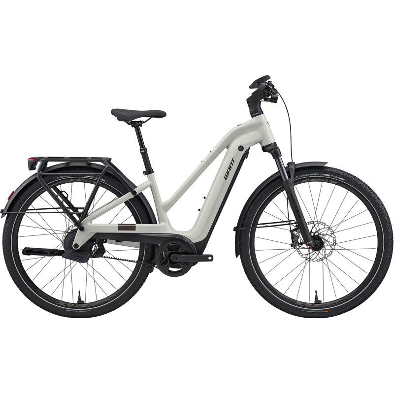 Balfes Bikes Giant Explore E+ 0 Stagger Electric Hybrid Bike 2026 in Snow Drift | Free postage over £30, £10 off first order, price match & 0% finance.