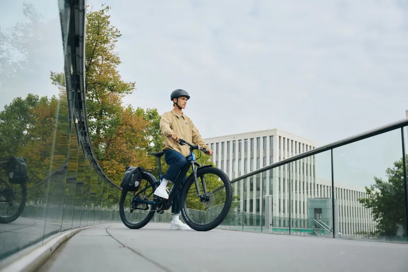 Giant Talon E+ EX Electric Hardtail Mountain Bike 2026 in Metallic Navy-8