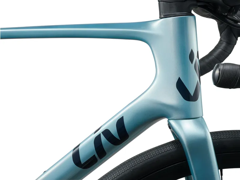 Liv Avail Advanced 3 Carbon Road Bike 2027 in Cryo Silver-3