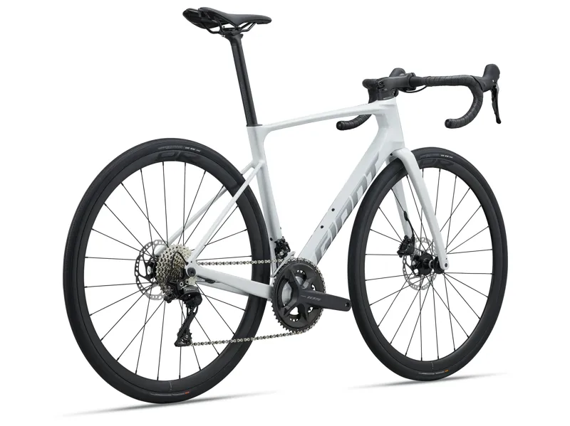 Giant Defy Advanced 2 Carbon Road Bike 2027 in Pearl White-1