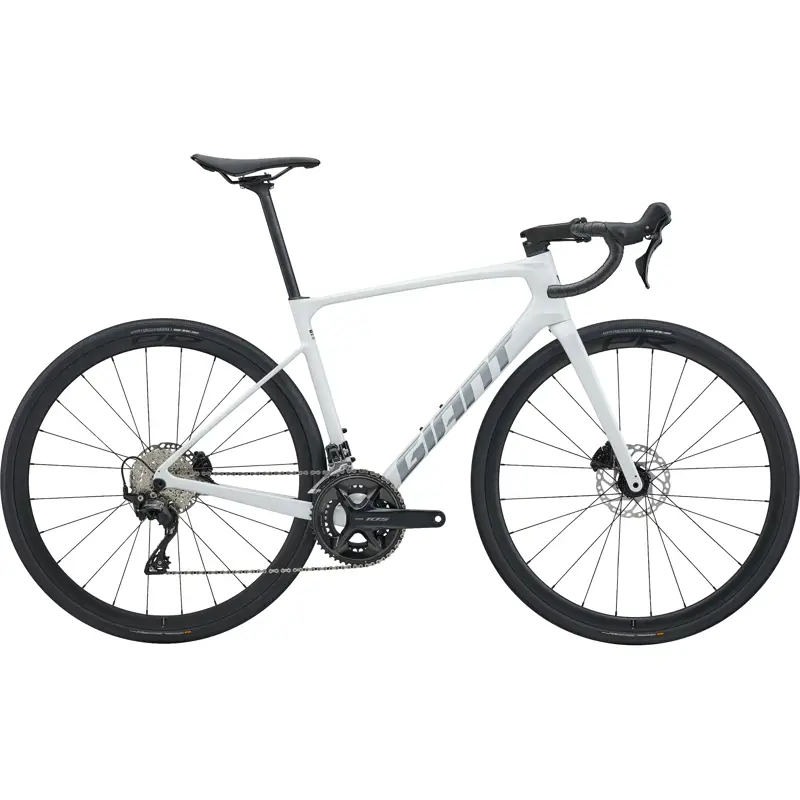 Balfes Bikes Giant Defy Advanced 2 Carbon Road Bike 2027 in Pearl White | Free postage over £30, £10 off first order, price match & 0% finance.