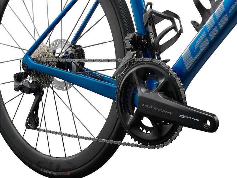 Giant Defy Advanced Pro 0 Carbon Road Bike 2027 in Luminous Lagoon-2