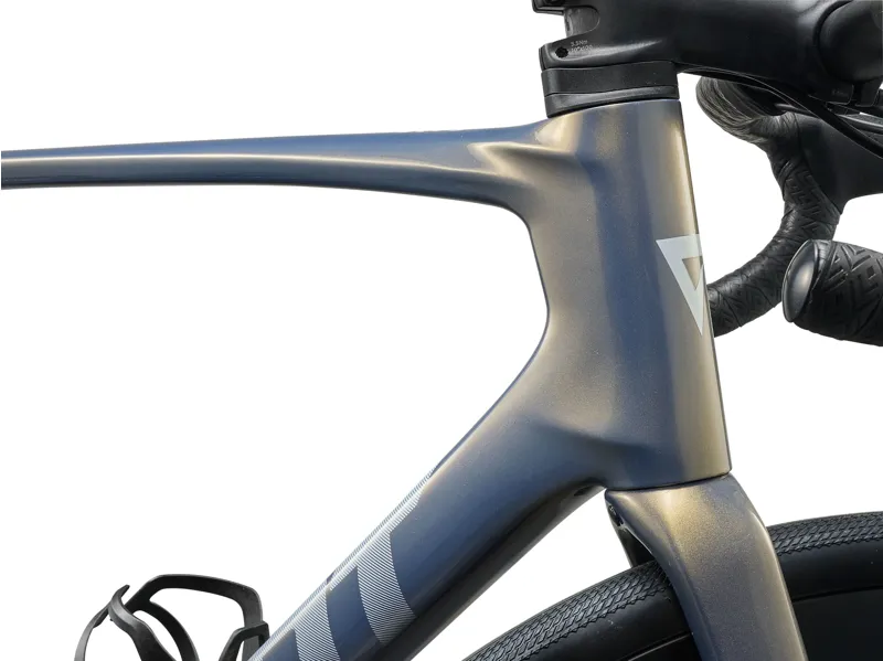 Giant Defy Advanced Pro 1 Carbon Road Bike 2027 in Midnight Moon-4