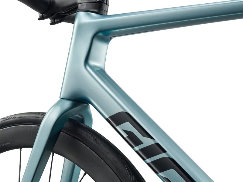 Giant TCR Advanced Pro Dura-Ace Carbon Road Bike 2027 in Cryo Silver-4