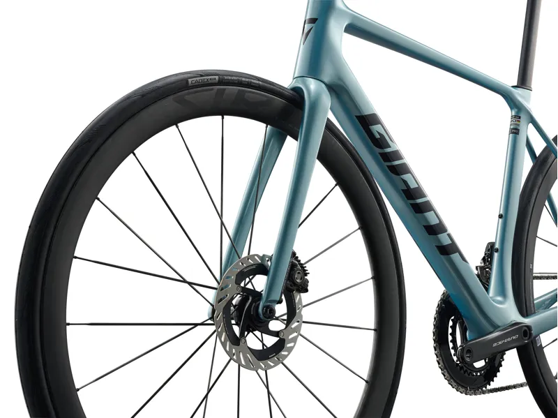 Giant TCR Advanced Pro Dura-Ace Carbon Road Bike 2027 in Cryo Silver-3