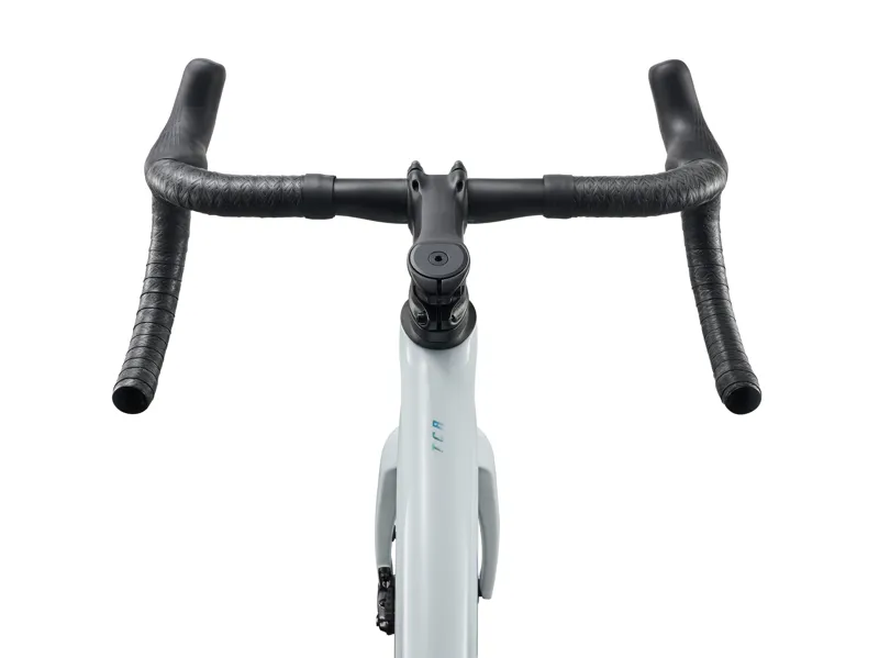 Giant TCR Advanced Pro 0 Di2 Carbon Road Bike 2027 in Icicle White-5