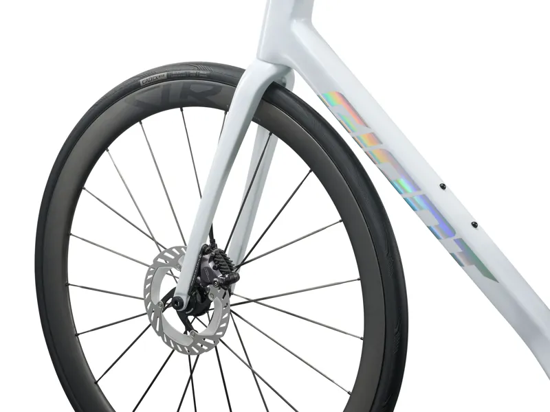 Giant TCR Advanced Pro 0 Di2 Carbon Road Bike 2027 in Icicle White-4