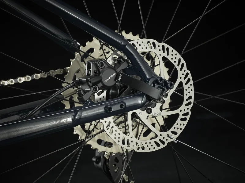 Trek Marlin 6 Hardtail Mountain Bike 2022 in Nautical Navy-4