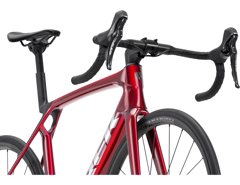 Trek Madone SL 5 Gen 8 Road Bike 2026 in Gloss Fury Red/Matte Deep Smoke-3